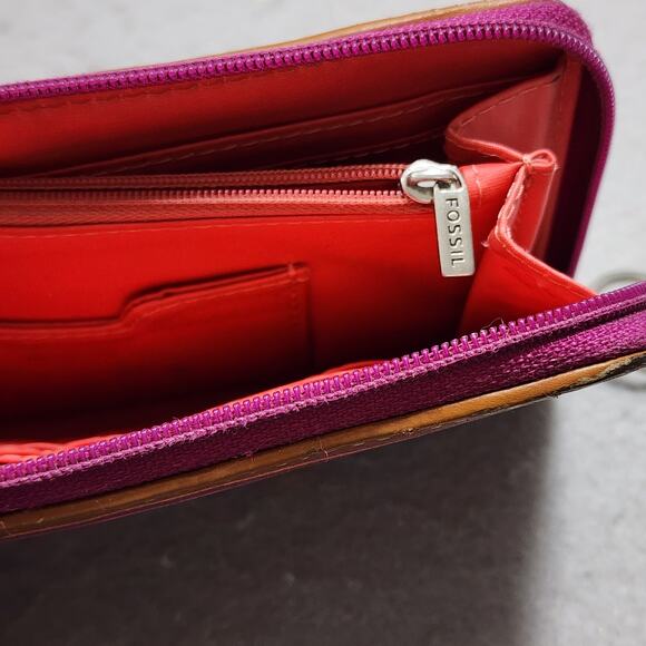 FOSSIL Keyper Clutch Wallet Pink-Purple Stripe 3 Pocket Zip Around Closure Disc - Picture 8 of 14